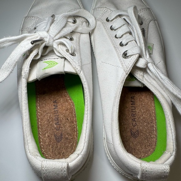 Cariuma OCA Off Canvas Sneakers white womans 8 - Picture 10 of 11